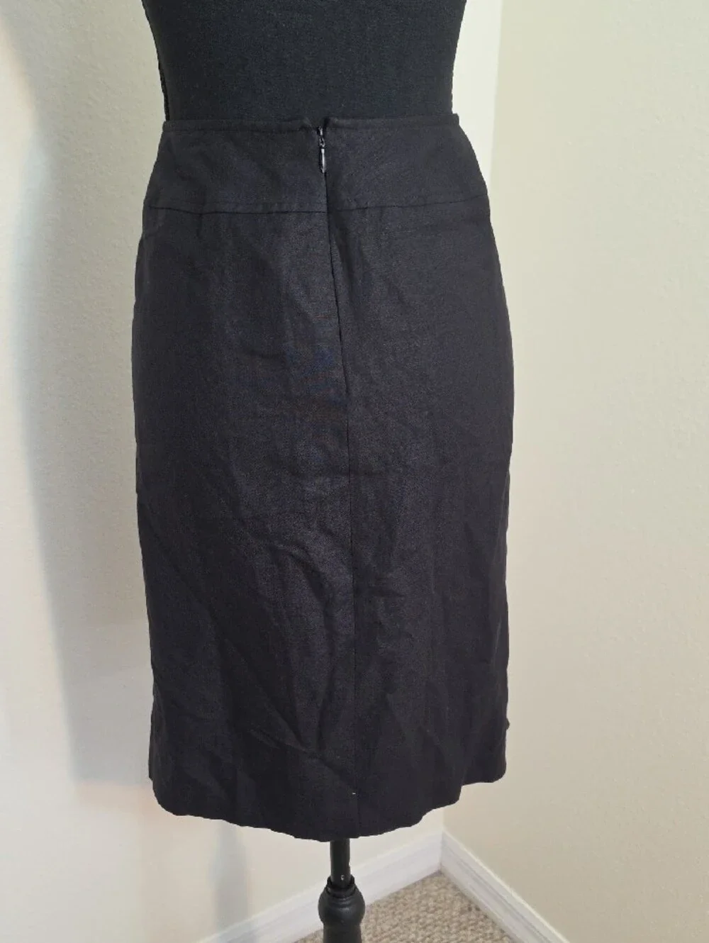 Kasper Tailored Button-Front Skirt Suit | Black | Size 14